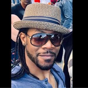 Meet your Posher, Christopher